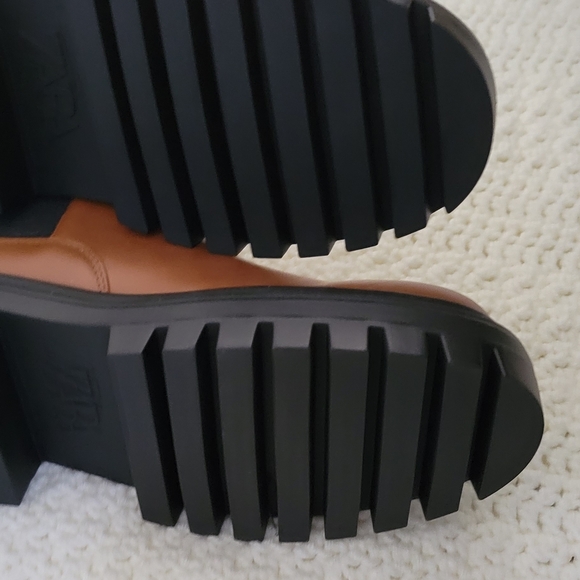 Zara Lug Sole Brown Ankle Leather Boots - Picture 4 of 7